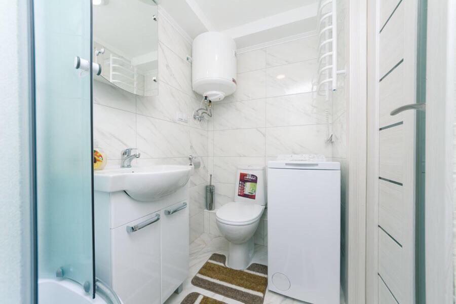 Studiia Na Beresteiskoi Kiev Extérieur photo
