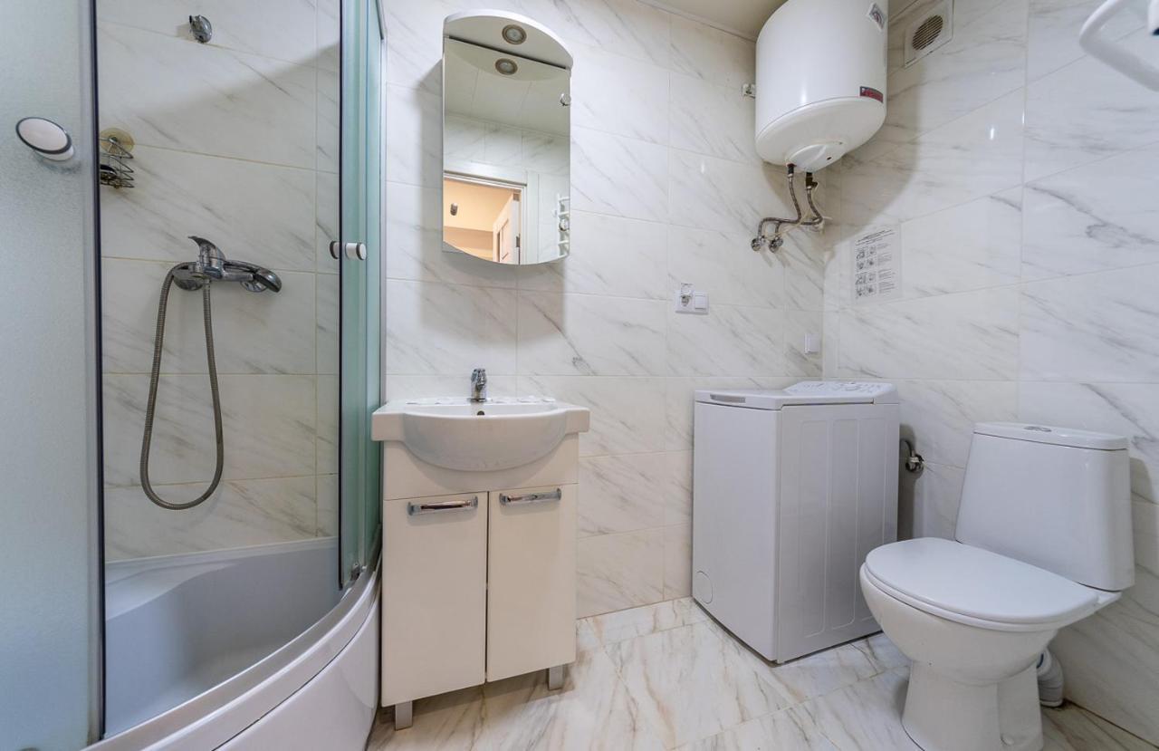 Studiia Na Beresteiskoi Kiev Extérieur photo